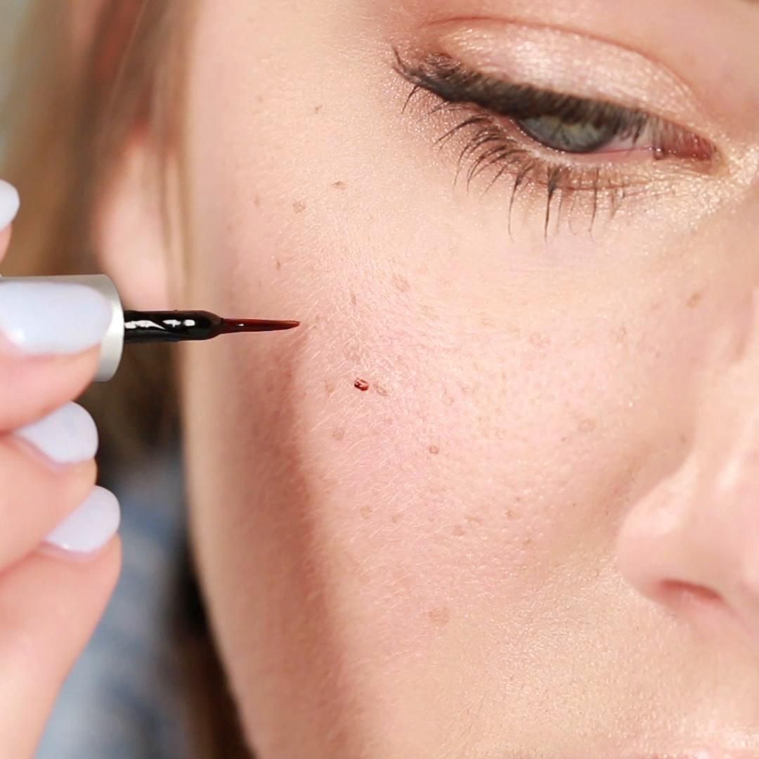 Stylo Taches de Rousseur ☀️ — Effet Naturel & Waterproof